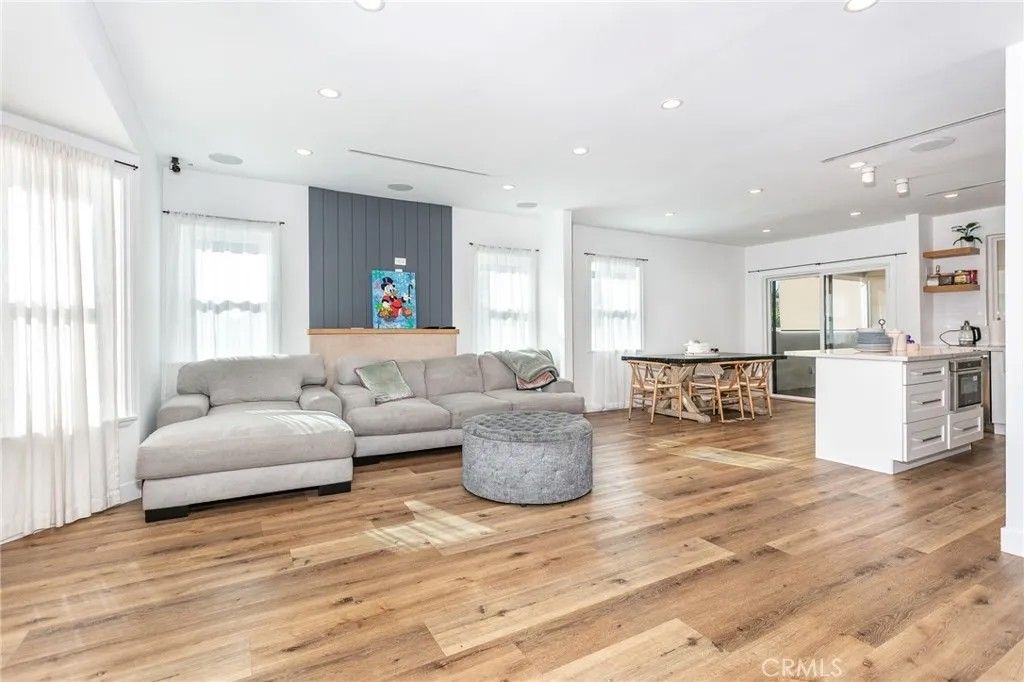 Photo of 5629 Natick, Van Nuys, CA 91411 (MLS # SR25281320)