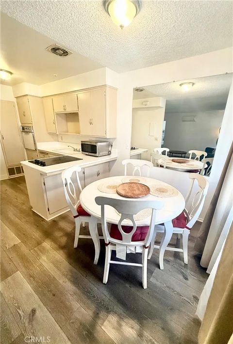 Tiny photo for 211 E California Ave #B5, Glendale, CA 91206 (MLS # PW25251824)