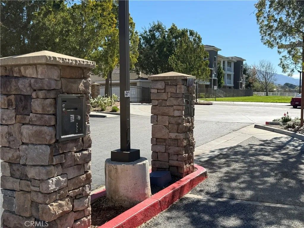 Photo of 31281 David Ln, Temecula, CA 92592 (MLS # SW26039331)