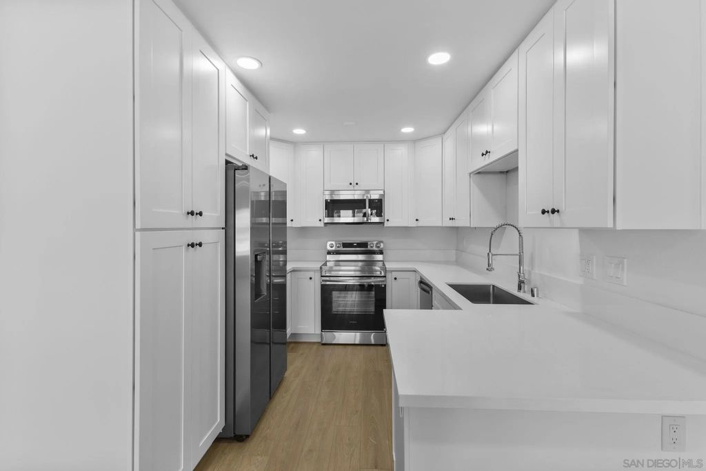 Photo of 6747 Friars Rd Friars Rd #130, San Diego, CA 92108 (MLS # 250045213)