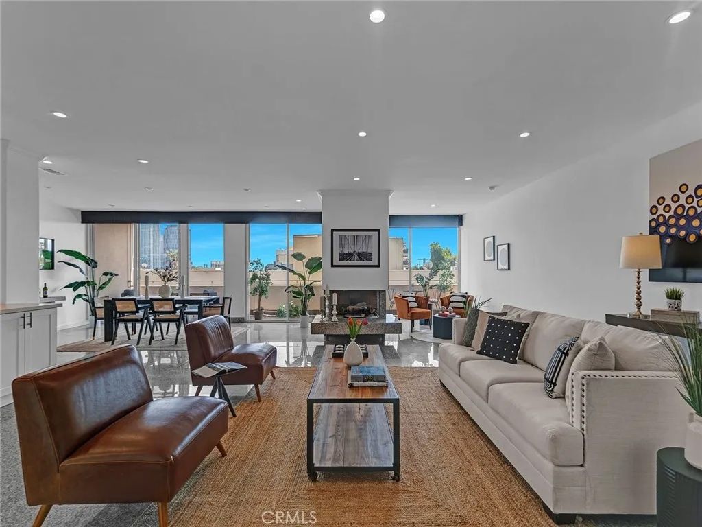 Photo of 1333 S Beverly Glen Boulevard #402, Los Angeles, CA 90024 (MLS # SR26005354)