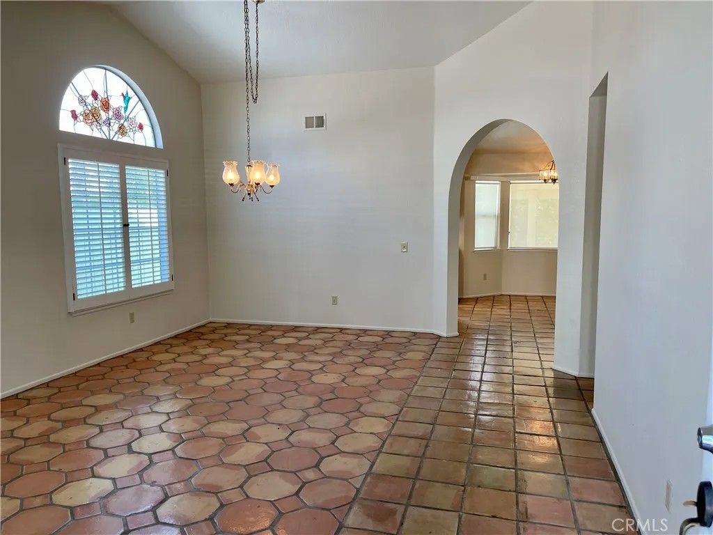 Photo of 680 Goldenrod Street, Hemet, CA 92545 (MLS # CV25268435)