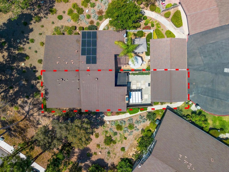 2207 Arborvitae Ln