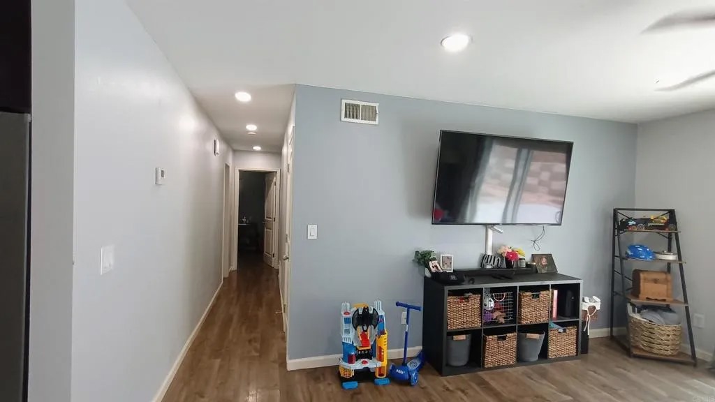 1697 Shooting Star Court