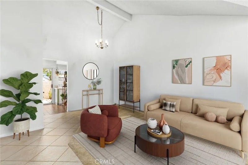 672 La Quinta Drive