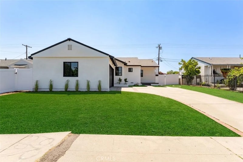 8133 Brimfield Avenue