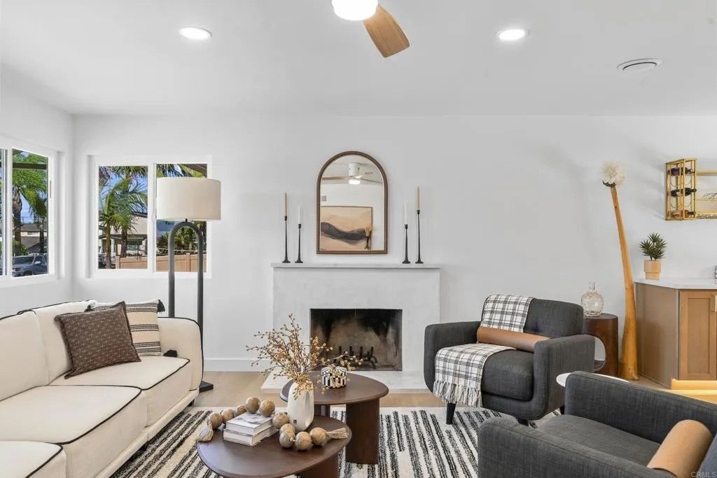 5565 Mount Aconia Way