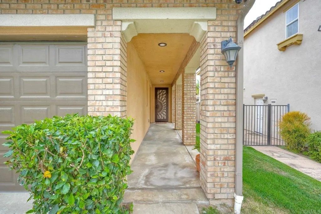 Photo of 5022 Calle Arquero, Oceanside, CA 92057 (MLS # NDP2604664)