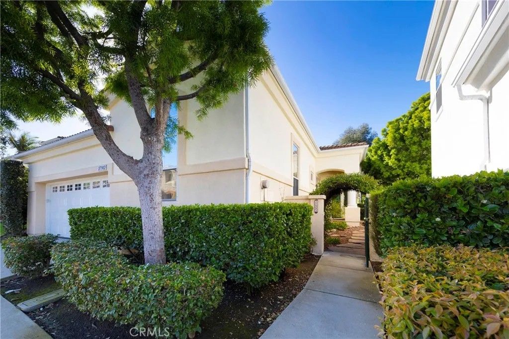 Photo of 27982 Camino Del Rio, San Juan Capistrano, CA 92675 (MLS # OC26063489)