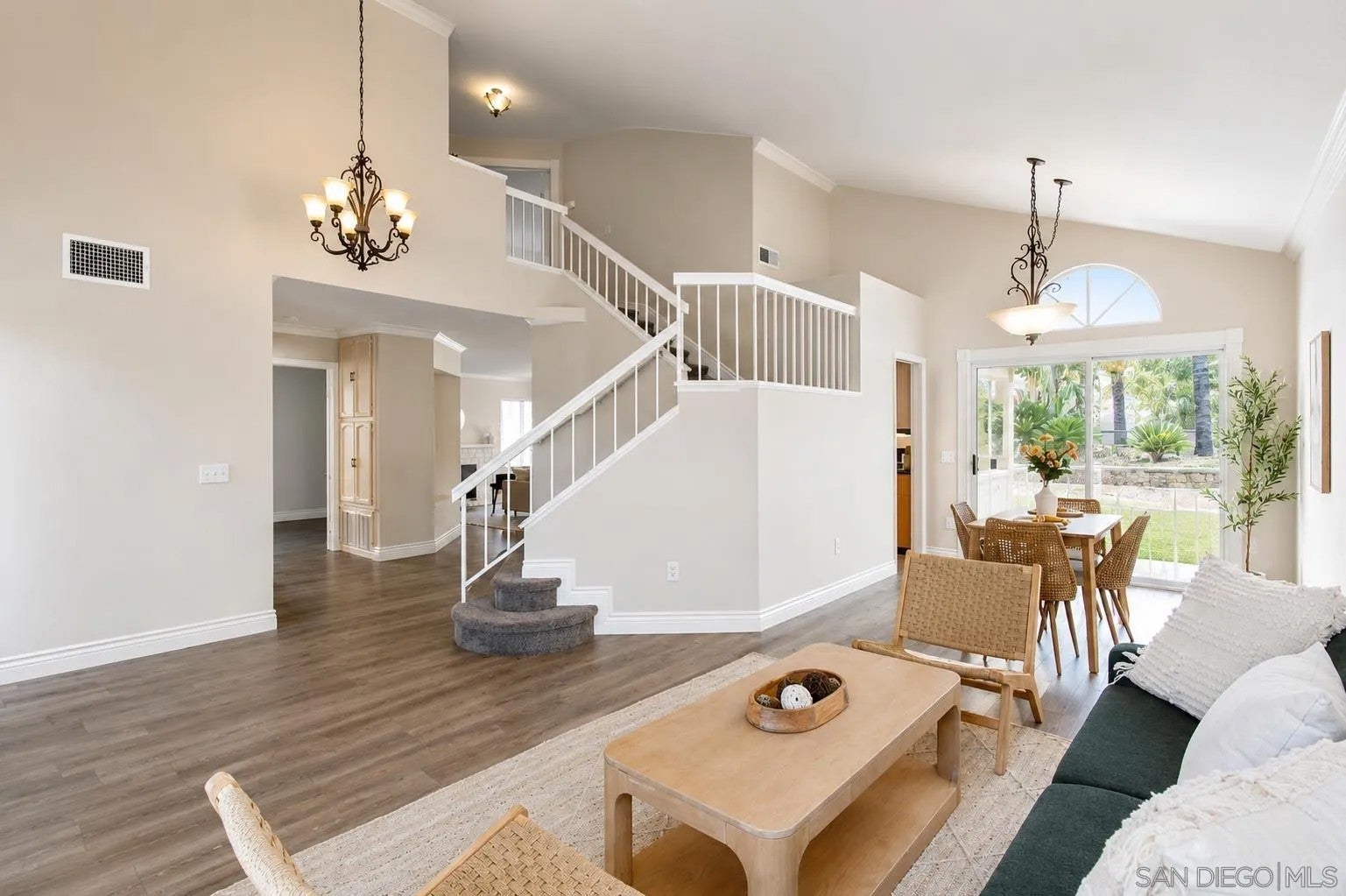 29600 Nightcrest Cir