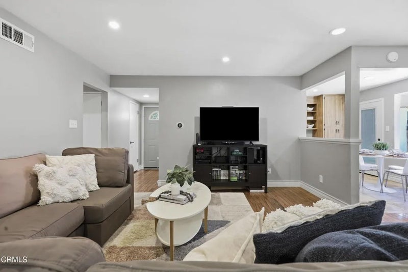 418 Descanso Avenue