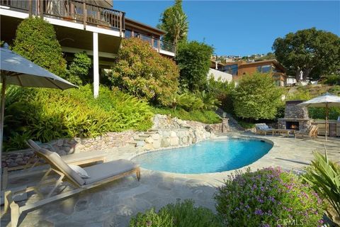 Tiny photo for 630 Diamond Street, Laguna Beach, CA 92651 (MLS # NP25225553)