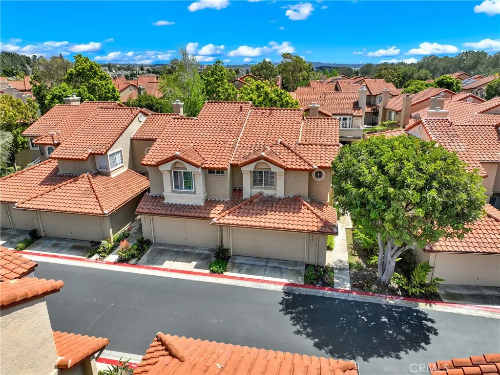 3860 Creststone Place
