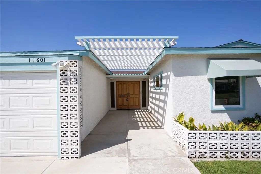 Photo of 11801 Rexford Rd, Garden Grove, CA 92840 (MLS # OC26086408)