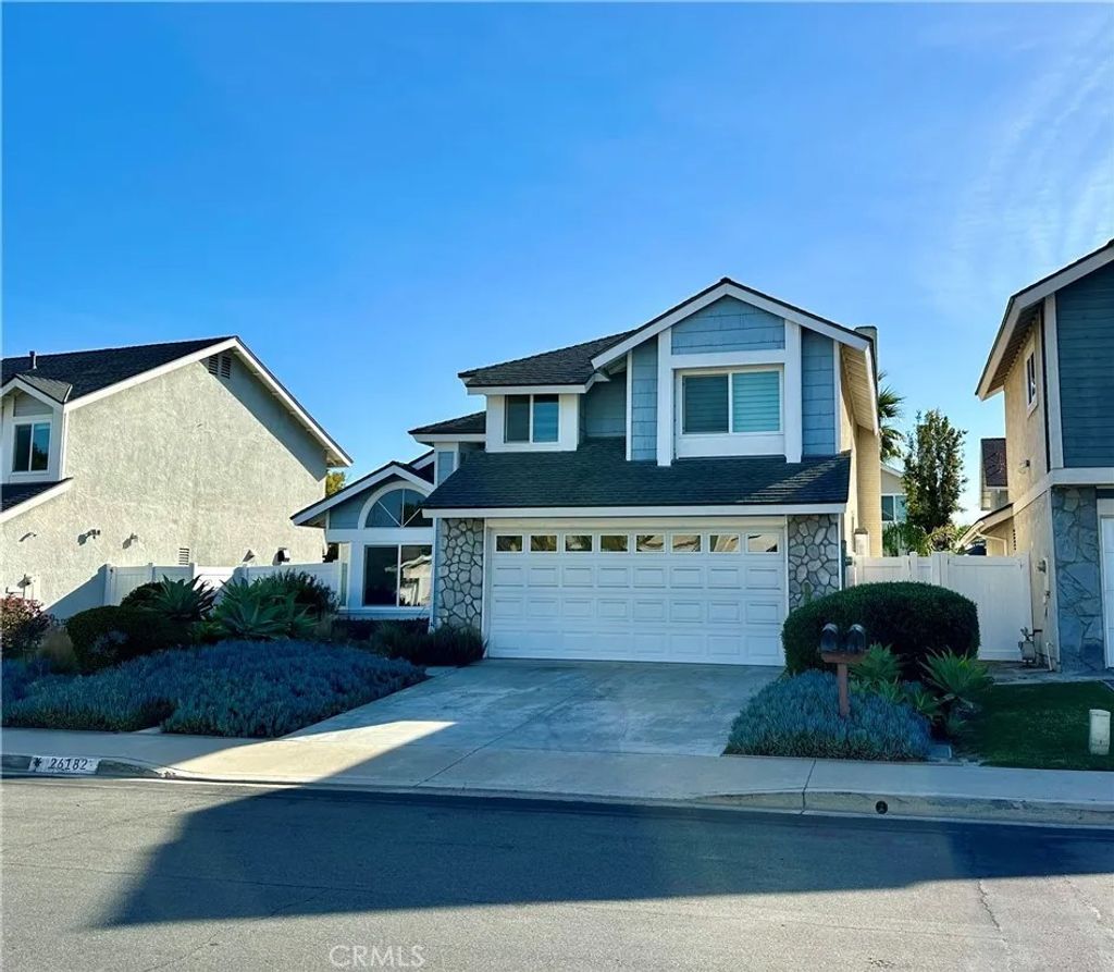 Photo of 26182 Vintage Woods Rd, Lake Forest, CA 92630 (MLS # OC26022882)