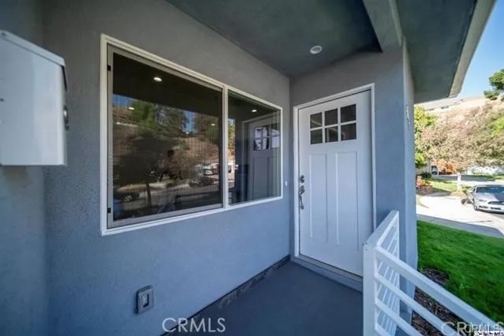 Photo of 8633 Bluffdale Drive, Sun Valley, CA 91352 (MLS # GD26028366)