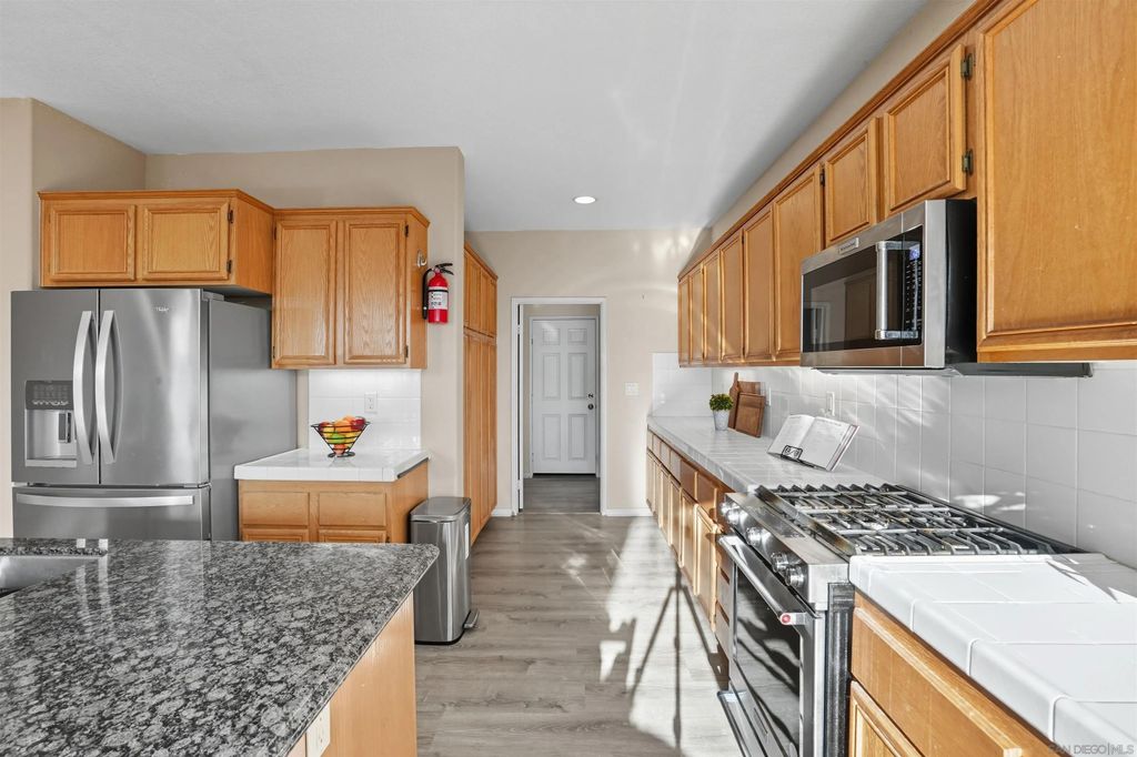 Photo of 1125 Midnight Way, Oceanside, CA 92057 (MLS # 250039821)