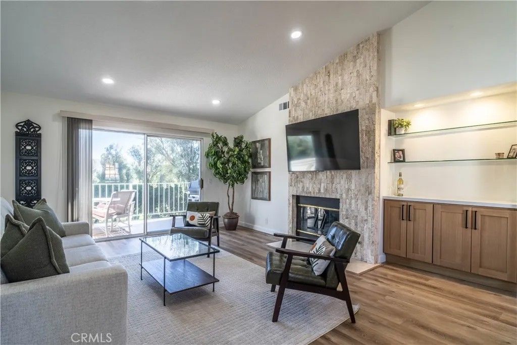 Photo of 304 Desert Falls, Palm Desert, CA 92211 (MLS # OC26034251)