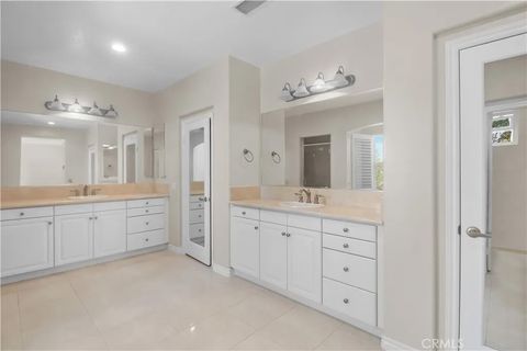 Tiny photo for 2849 Hawks Pointe Drive, Fullerton, CA 92833 (MLS # PW25246493)