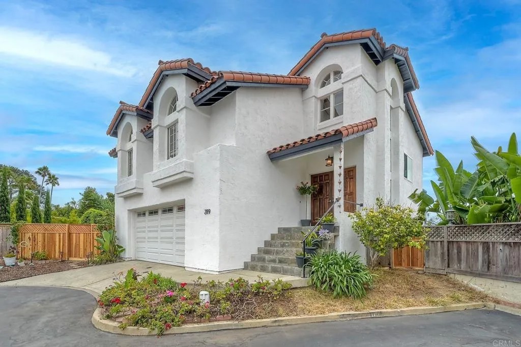 289 Hygeia Court