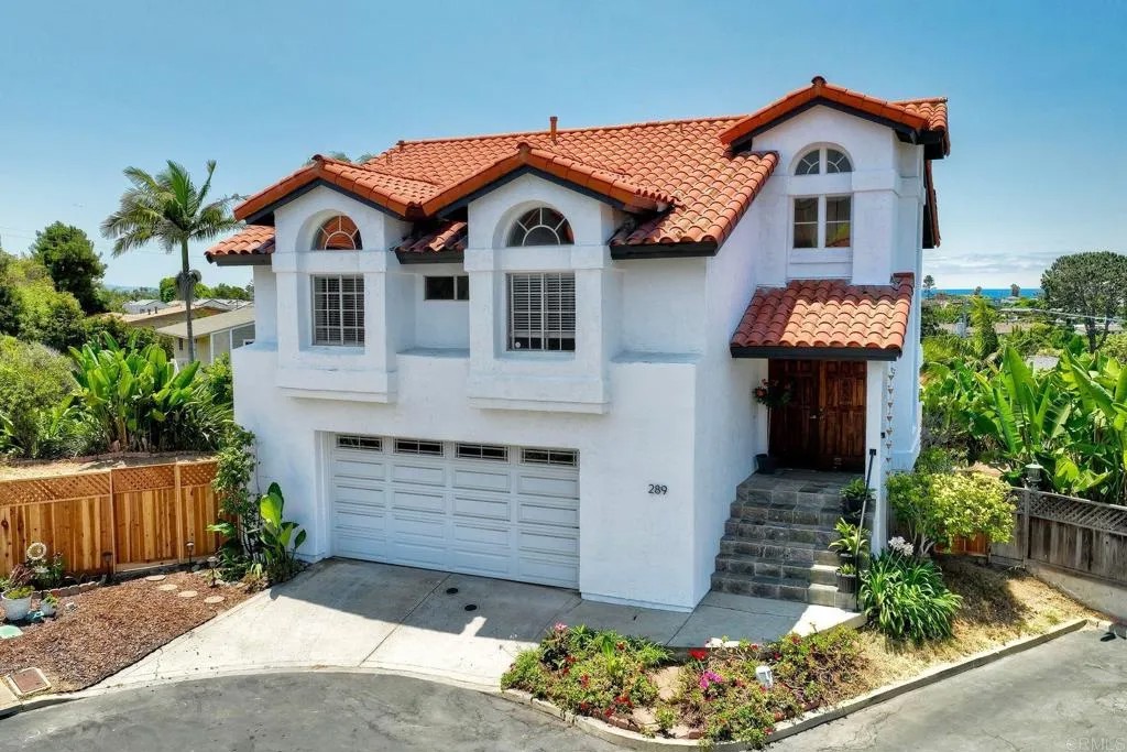 289 Hygeia Court