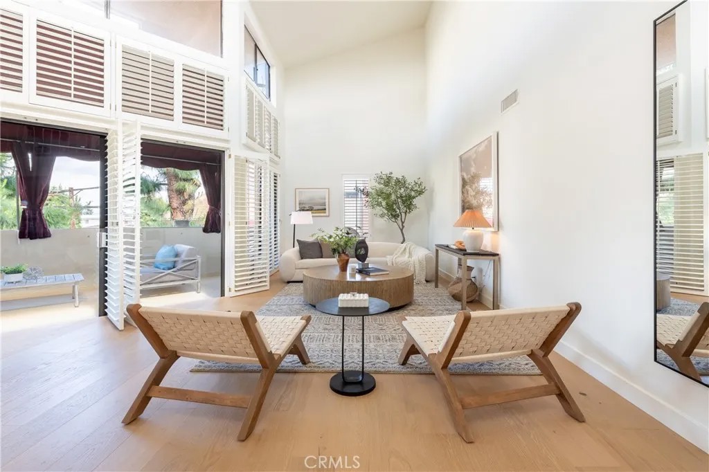 5236 Yarmouth Avenue 313