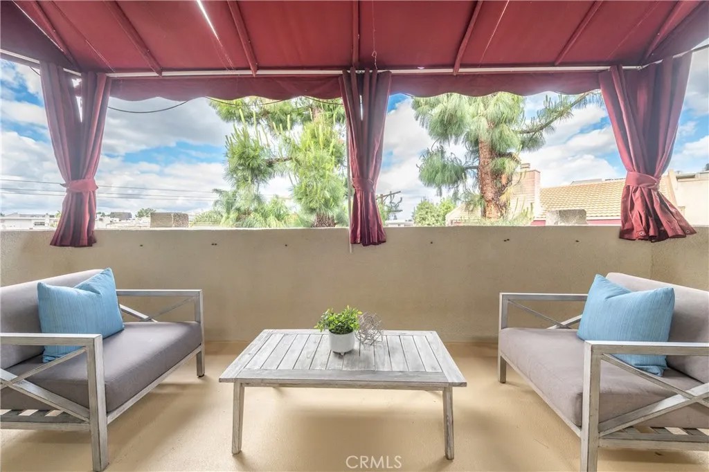 5236 Yarmouth Avenue 313