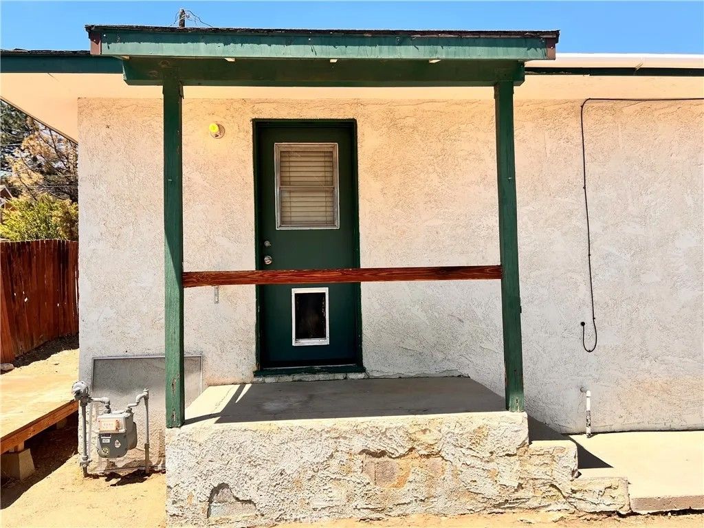 Photo of 6620 Ivins Drive, Frazier Park, CA 93225 (MLS # SR26030027)