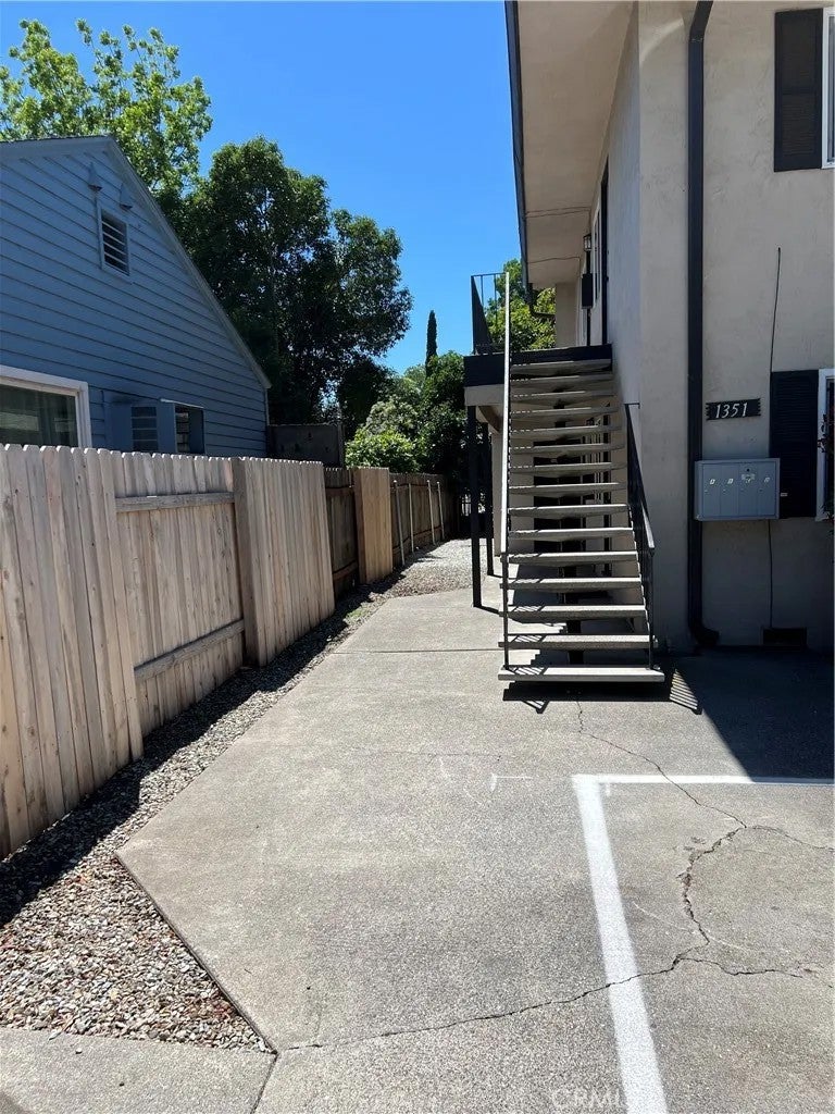 1351 Arcadian Avenue