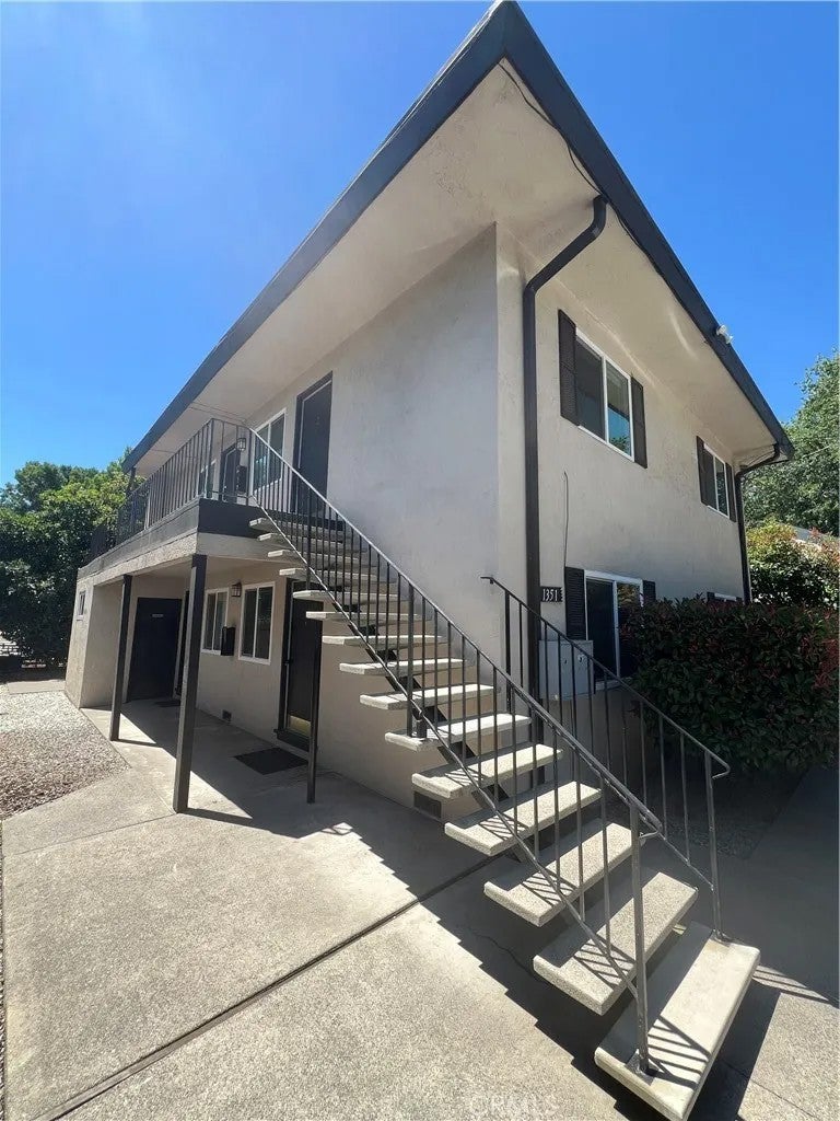 1351 Arcadian Avenue