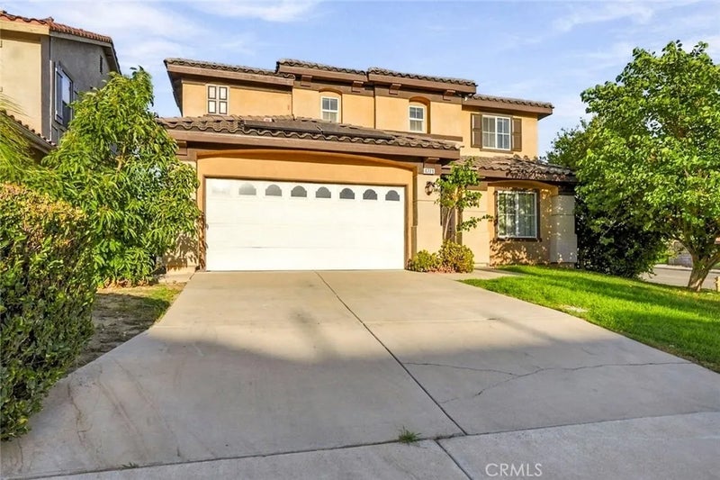 6229 Eaglemont