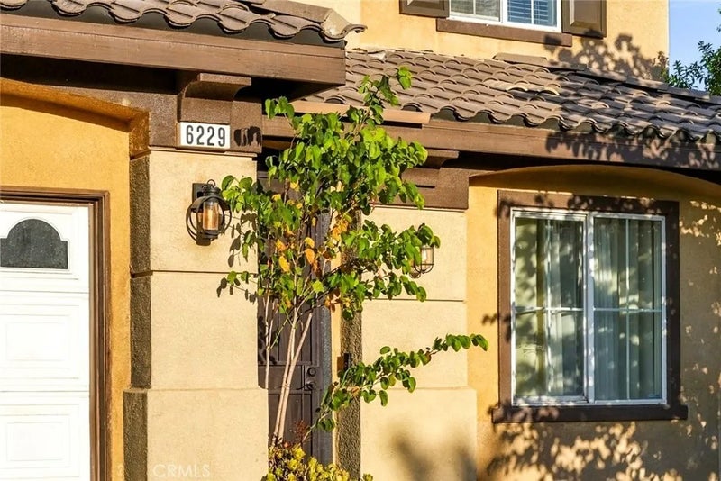 6229 Eaglemont