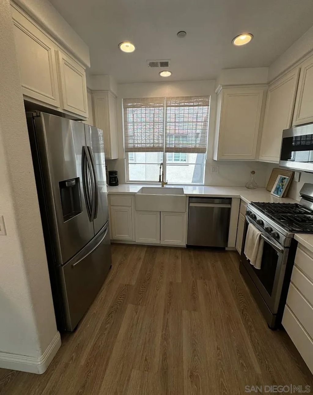 Photo of 1897 Fargo Ln #5, Chula Vista, CA 91913 (MLS # 250044264)