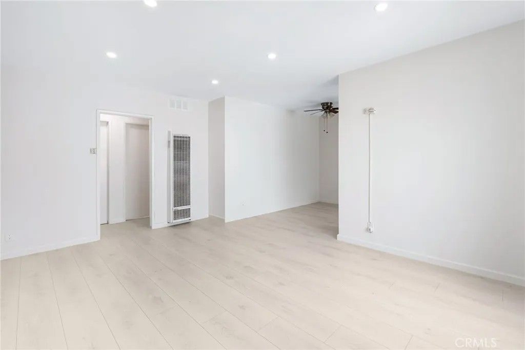 Photo of 580 W Stocker #4, Glendale, CA 91202 (MLS # BB26087939)