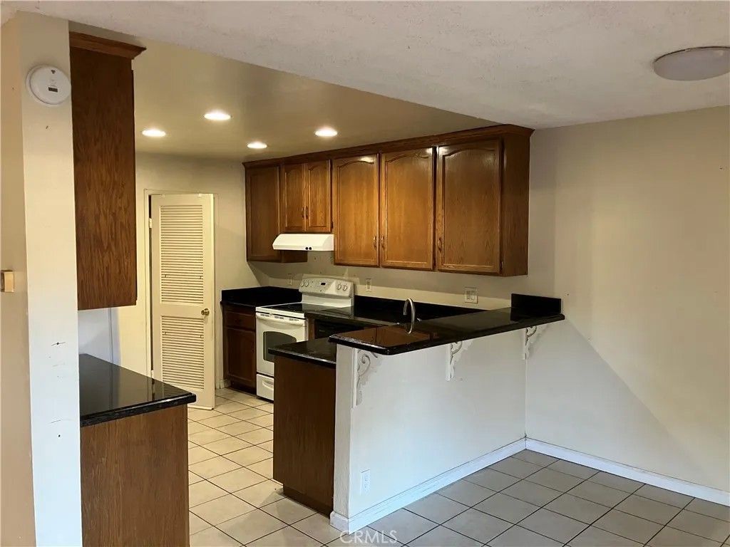 Photo of 2366 Adirondack Row #6, San Diego, CA 92139 (MLS # TR25267572)