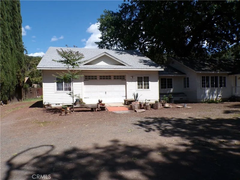 3660 Country Club