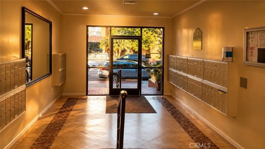Photo of 5349 Newcastle AVE #34, Encino, CA 91316 (MLS # CV26184623)