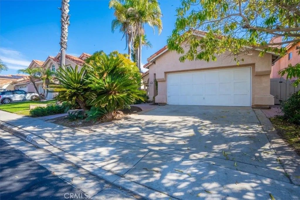 Photo of 1672 Olympus Loop, Vista, CA 92081 (MLS # OC26010676)