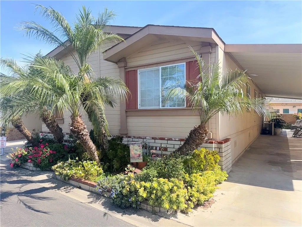 Photo of 10681 Oak St #27, Los Alamitos, CA 90720 (MLS # OC26070779)