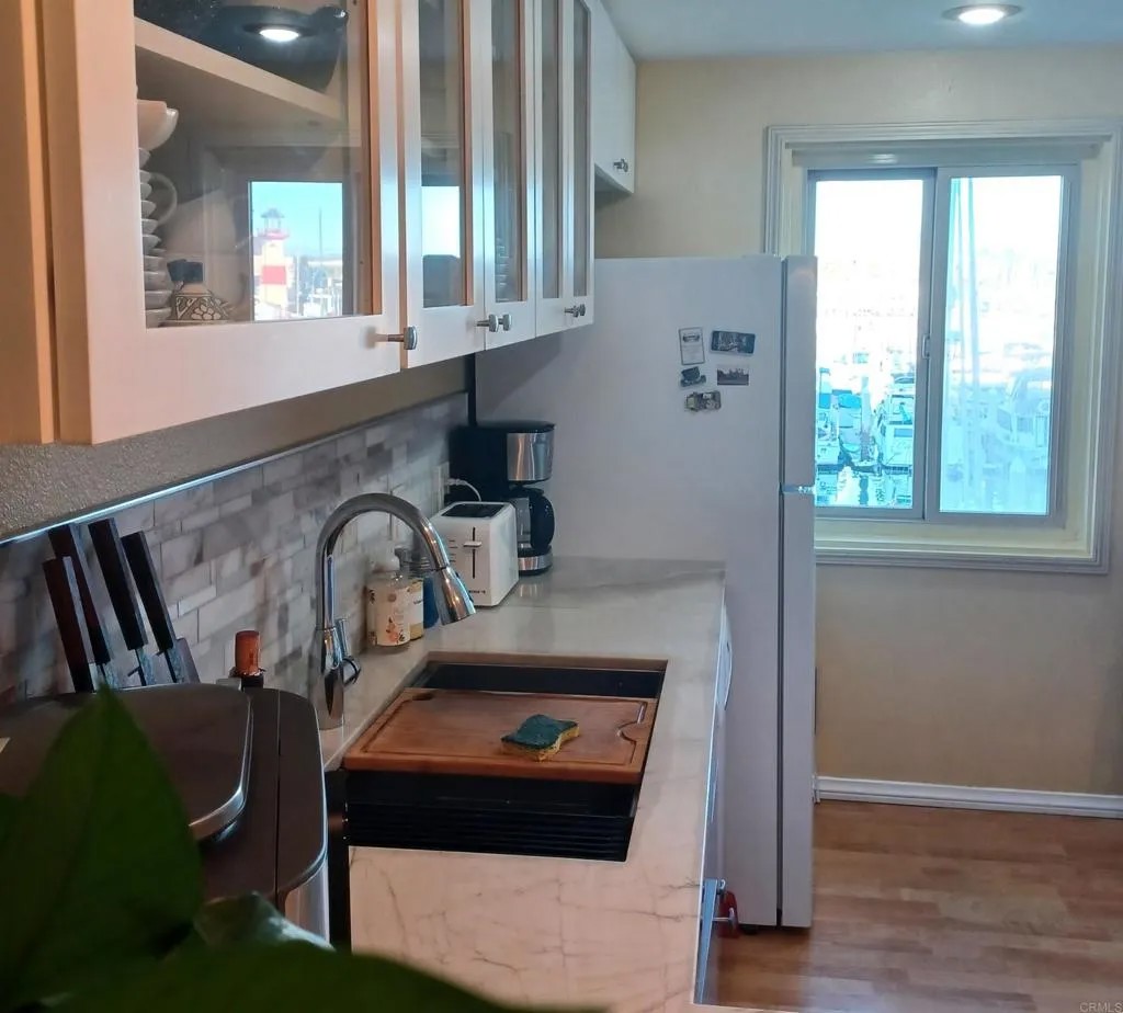 1202 N Pacifice Street 209B