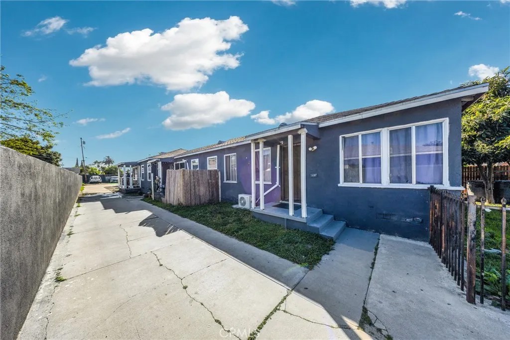 3218 Euclid