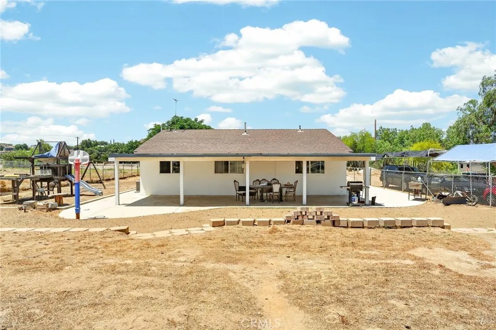 21470 Old Elsinore Road