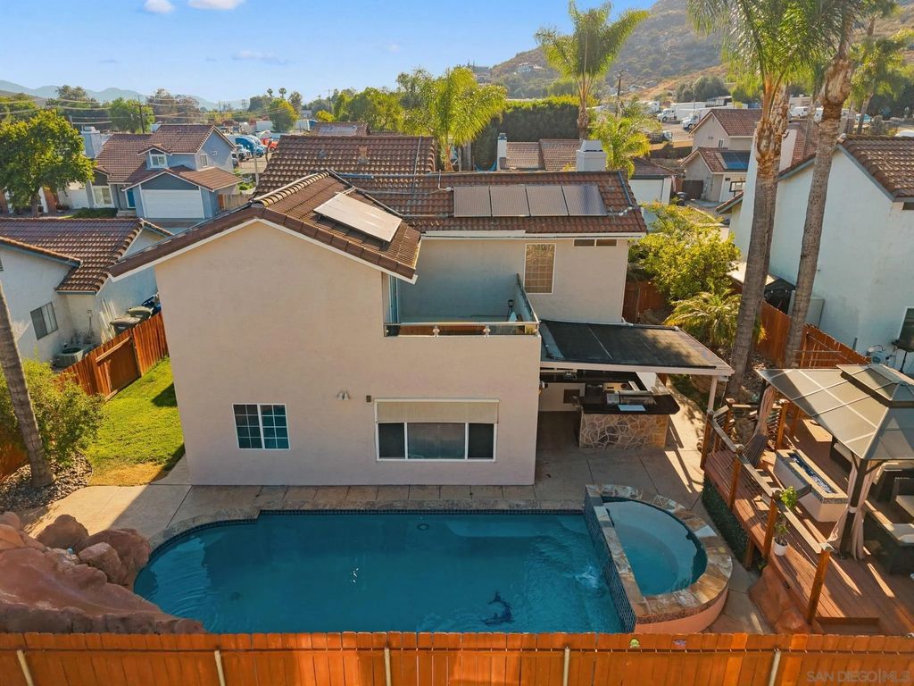 Photo of 10253 Paseo Park, Lakeside, CA 92040 (MLS # 260011504)