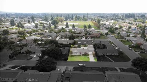 Tiny photo for 10558 Brierbush Ave, Downey, CA 90241 (MLS # DW25216646)