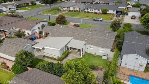 Tiny photo for 10558 Brierbush Ave, Downey, CA 90241 (MLS # DW25216646)