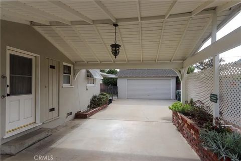 Tiny photo for 10558 Brierbush Ave, Downey, CA 90241 (MLS # DW25216646)
