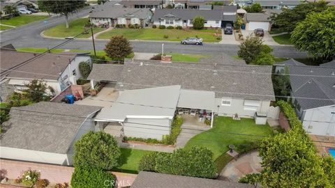 Tiny photo for 10558 Brierbush Ave, Downey, CA 90241 (MLS # DW25216646)