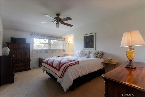 Tiny photo for 10558 Brierbush Ave, Downey, CA 90241 (MLS # DW25216646)