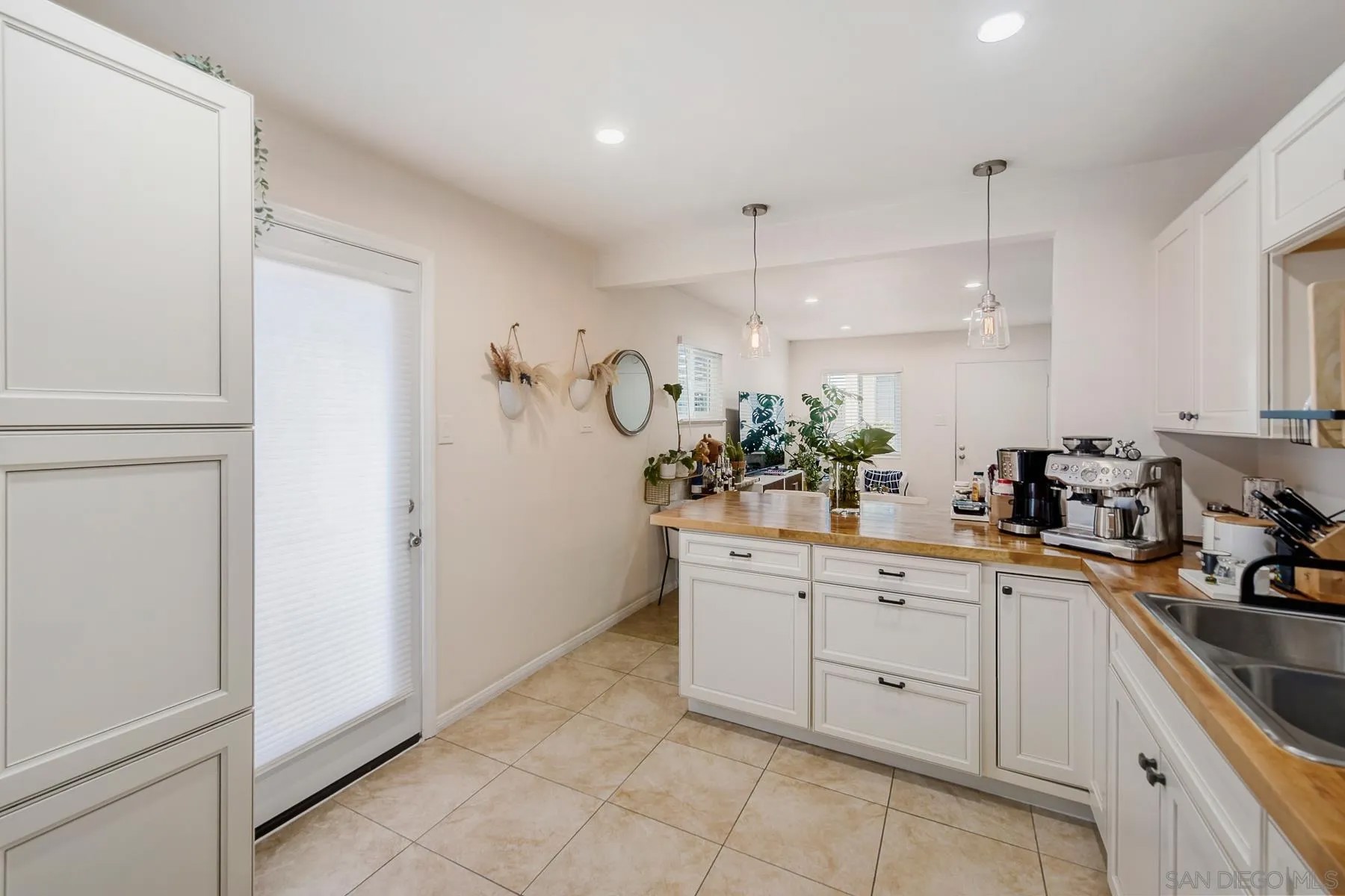 3317-19 Jemez Dr