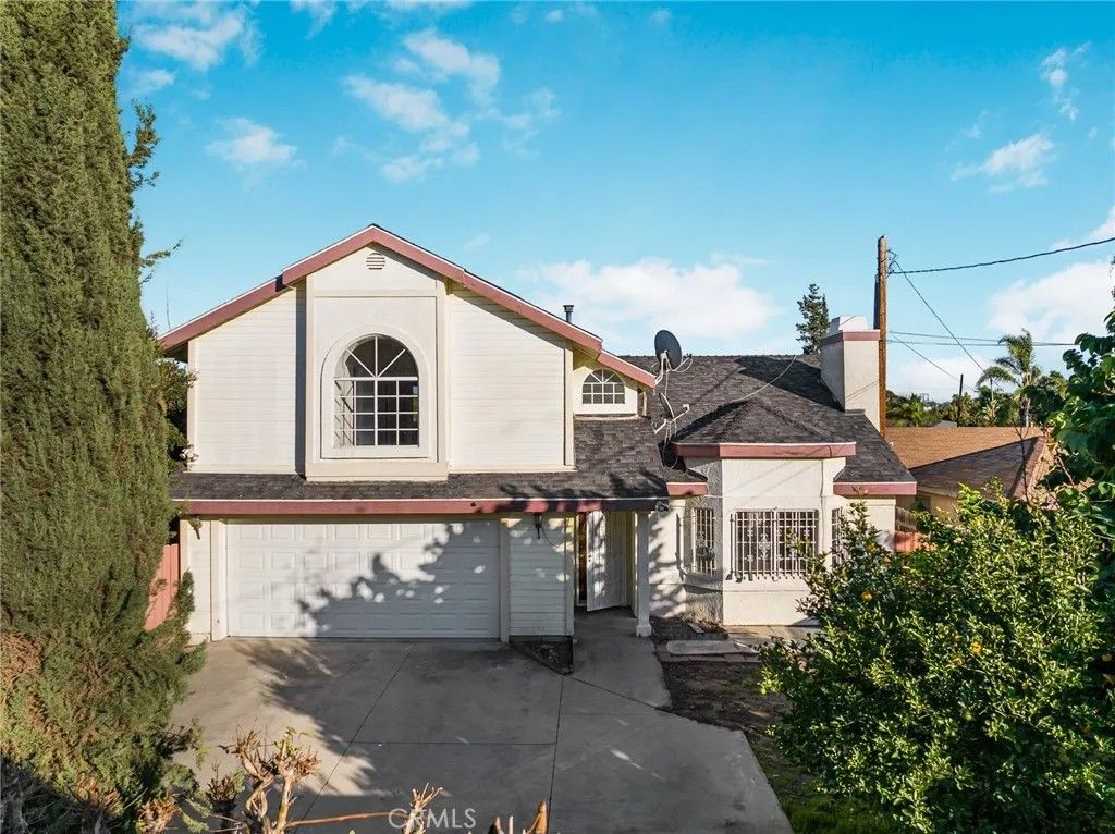 Photo of 4612 Walnut Street, Baldwin Park, CA 91706 (MLS # WS25281482)